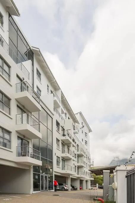 Apartment Rondebosch Central Cape Town
